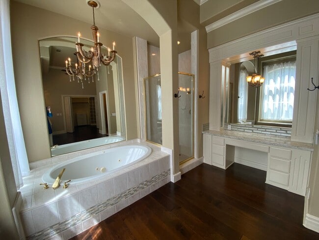 Building Photo - Stunning American River Canyon Custom Home