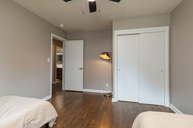 Building Photo - 1936 E Greenwood St