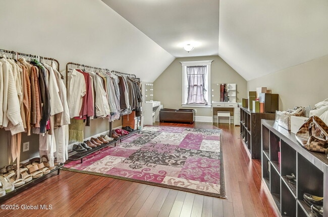 Building Photo - 20 Heather Ridge Rd