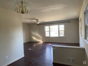 Building Photo - Affordable, Spacious AND Convenient Walk t...