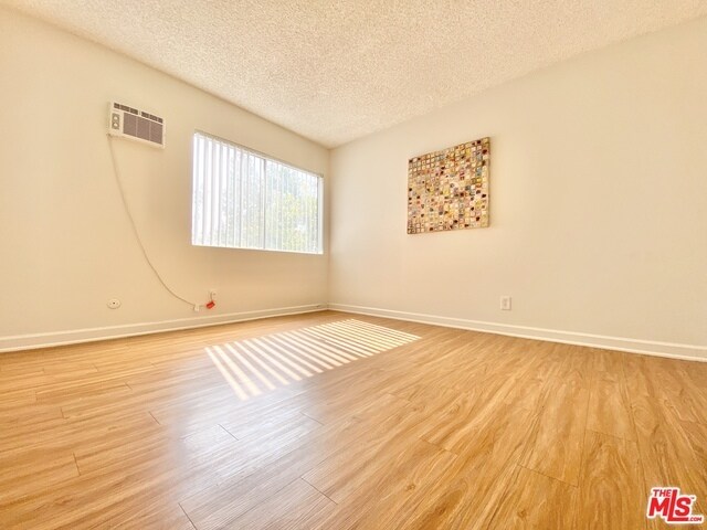 Building Photo - 8700 Topanga Canyon Pl