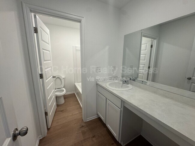 Building Photo - 12048 SW 36th St