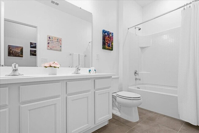 Building Photo - 262 Marcello Blvd