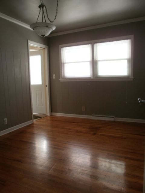 Building Photo - 429 Jennison Ave