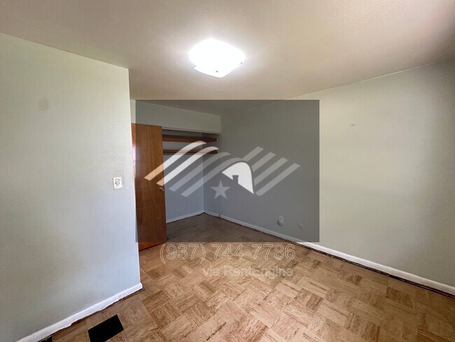 Building Photo - 2723 McCall St