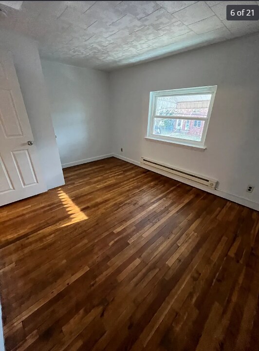 Building Photo - 911 Union St