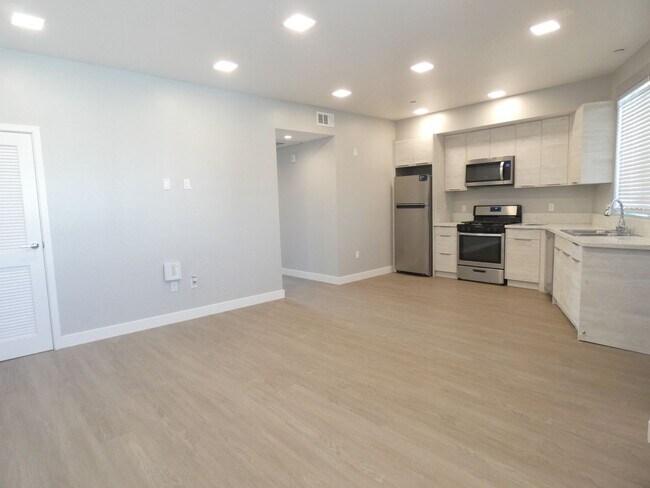 Building Photo - 11671 Erwin St