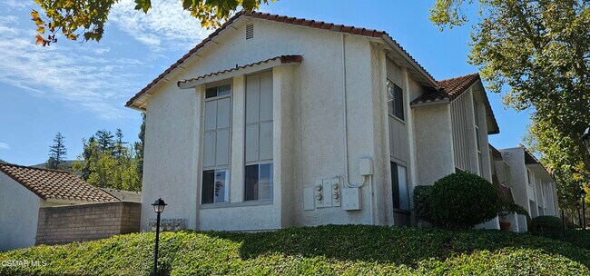 Building Photo - 346 Green Moor Pl