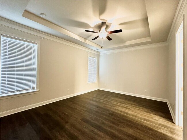 Building Photo - 1055 Penny Ln