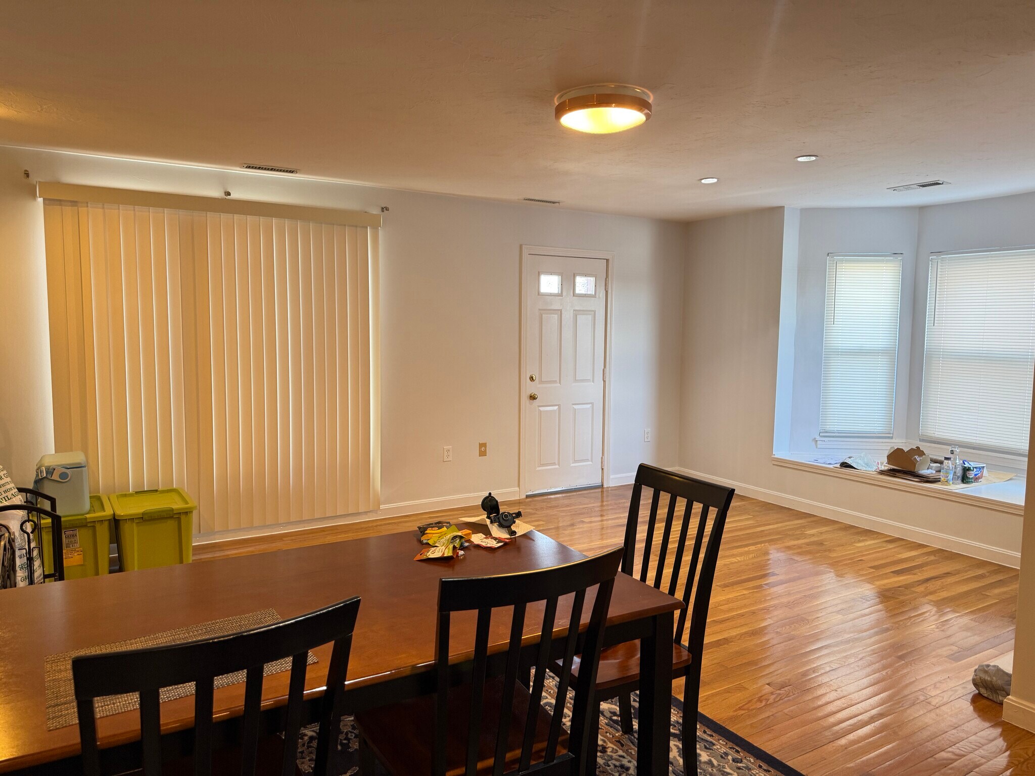 Building Photo - 166 Quincy Shore Dr