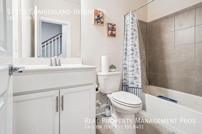 Building Photo - 17155 Cumberland Height Dr
