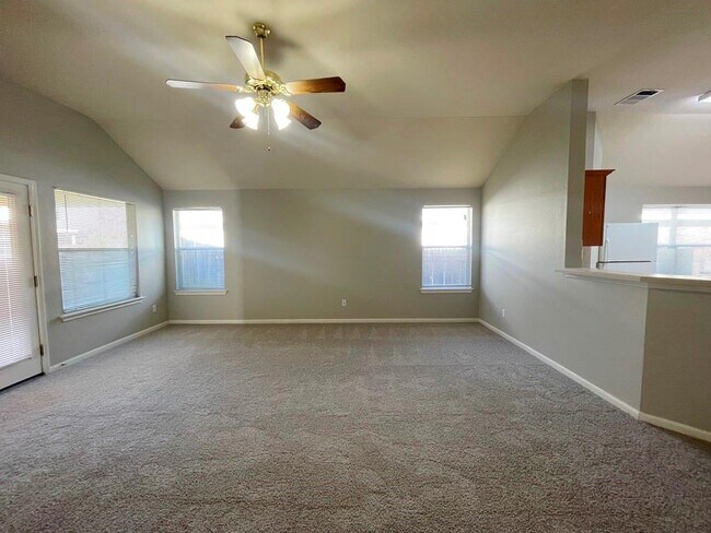 Building Photo - 2305 Bakers Way