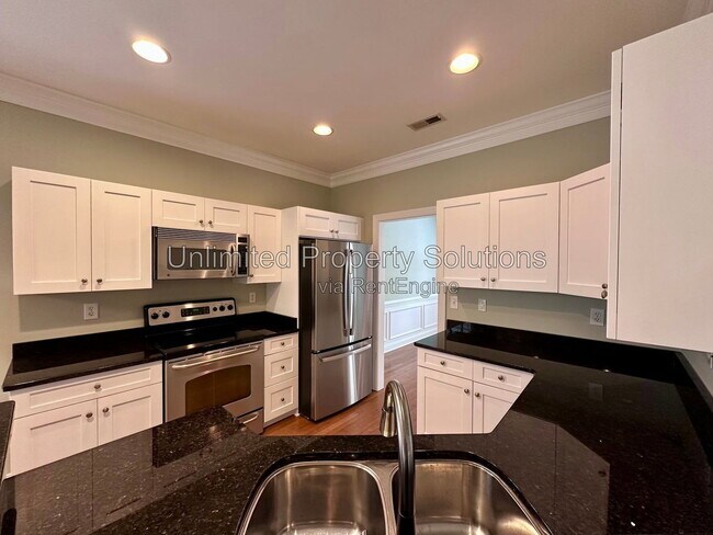 Building Photo - 5009 Whitner Dr