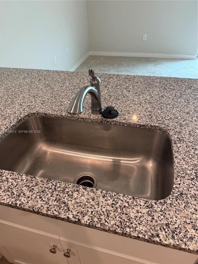 Building Photo - 585 NW 11th St