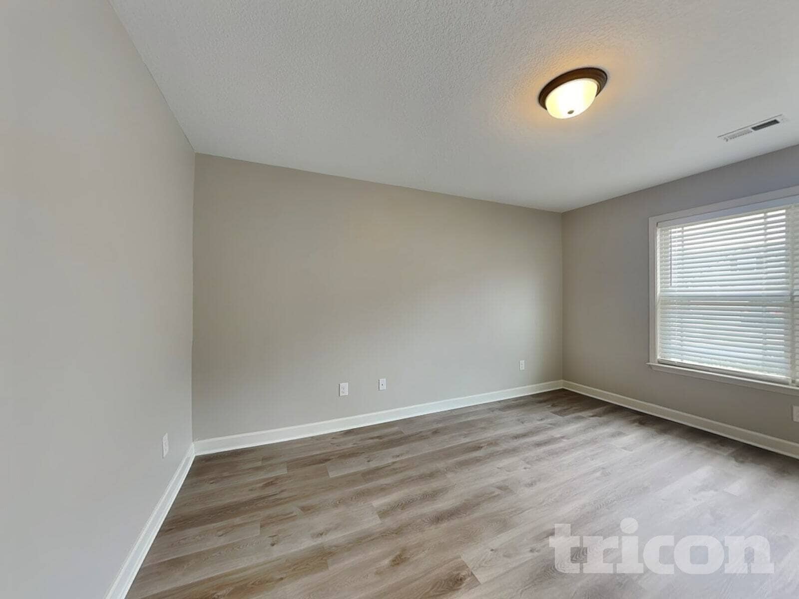 Building Photo - 339 Gleaner Dr