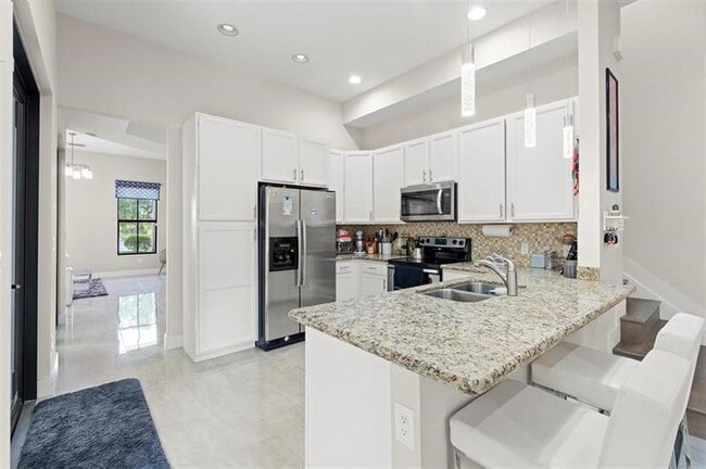 Building Photo - 8315 NW 38th St