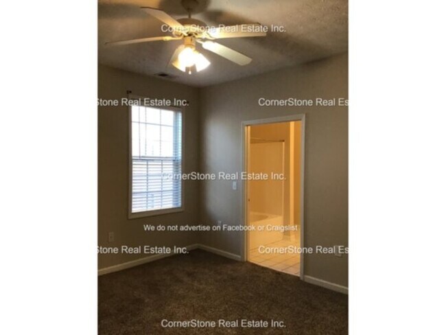 Building Photo - 4050 Bardstown Ct