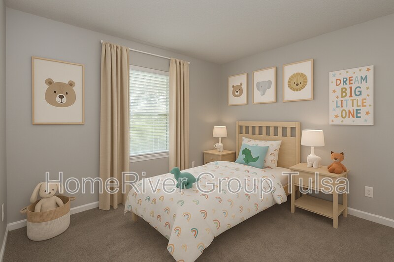Building Photo - 705 Meadowood Dr