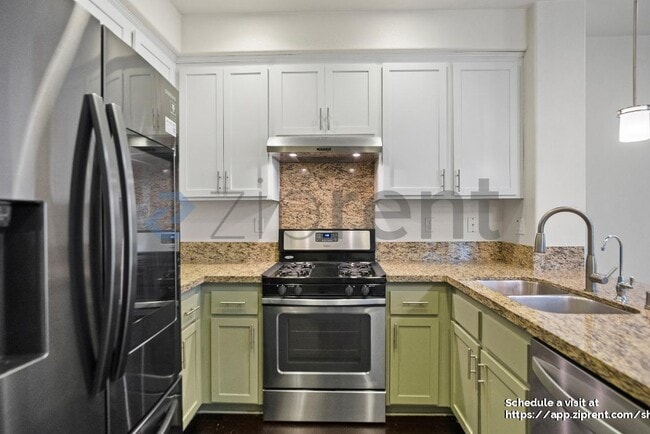 Building Photo - 1457 Coyote Creek Way