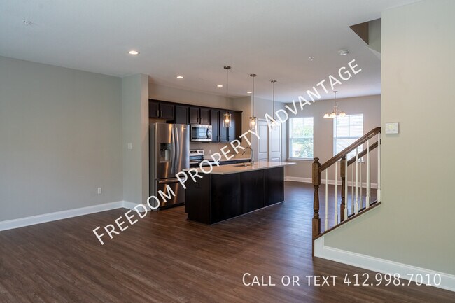 Building Photo - Arden Farms - 2BD Townhome