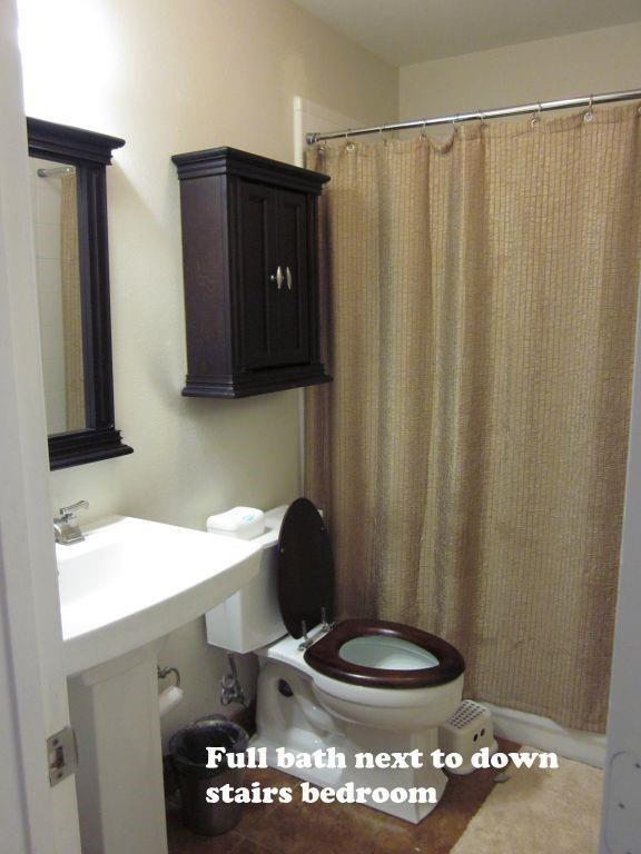 Building Photo - 1809 Crape Myrtle Cir