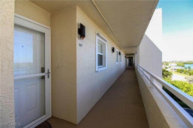 Building Photo - 4895 Bonita Beach Rd SW