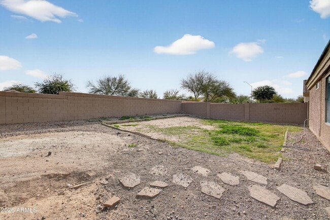 Building Photo - 2130 Sabino Ln