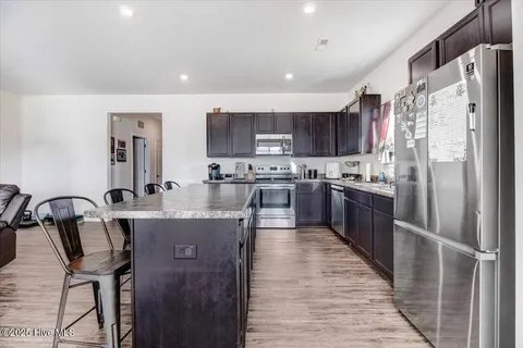 Building Photo - 311 Settlers Pointe Dr