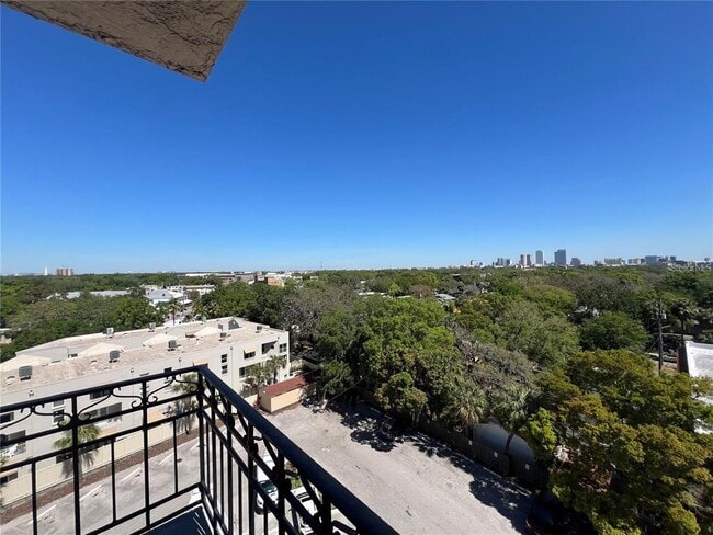 Building Photo - 2109 Bayshore Blvd