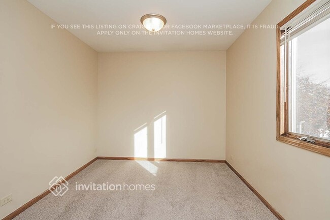 Building Photo - 1102 Lathrop Ave