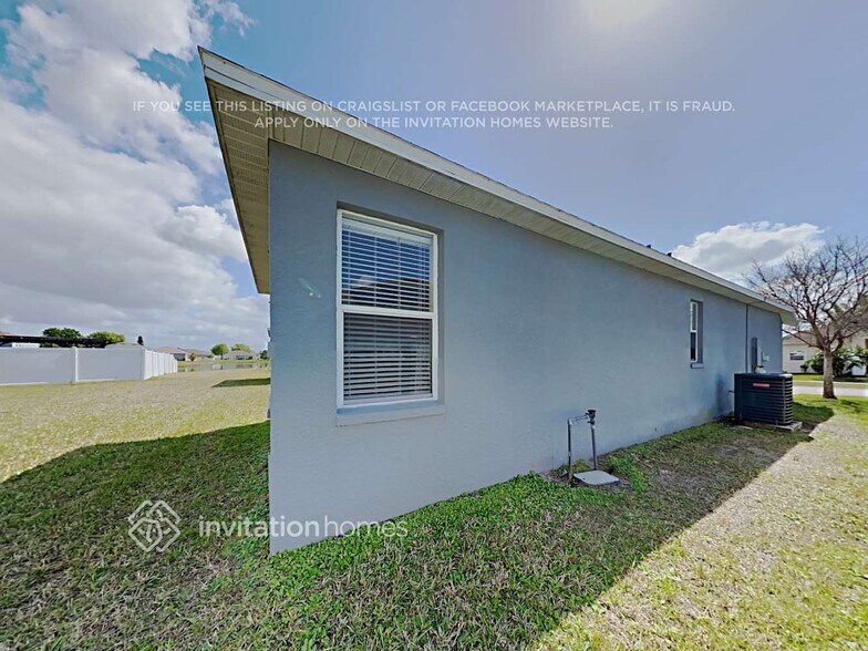 Building Photo - 3815 Wood Thrush Dr
