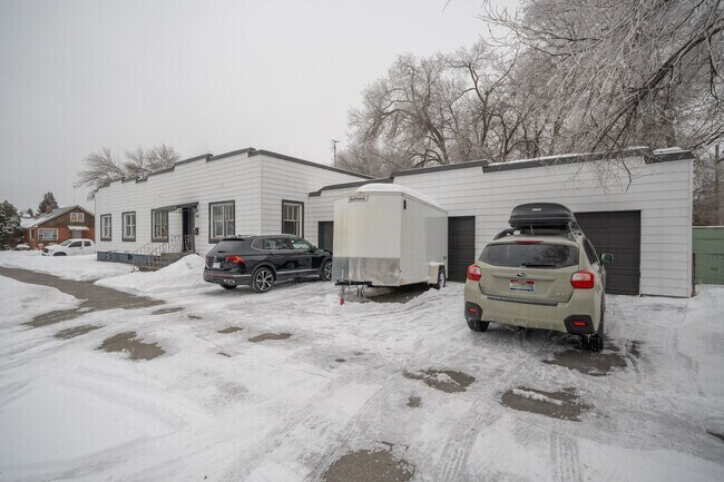 Building Photo - 187 3rd St