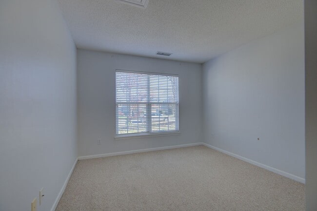 Building Photo - COMING SOON! Beautiful 3BR/2BA Home with Bonus Room in Sought-After Arbor Creek, Charlotte