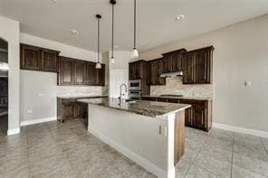 Building Photo - 533 Alice Ln