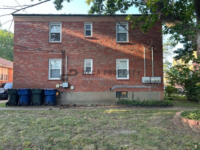 Building Photo - 6201 Robert Ave