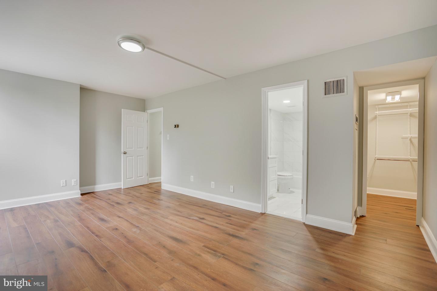 Renovated Master Bedroom - 1800 Old Meadow Rd