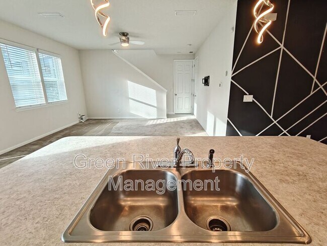 Building Photo - 5138 Sawmill Pt Wy