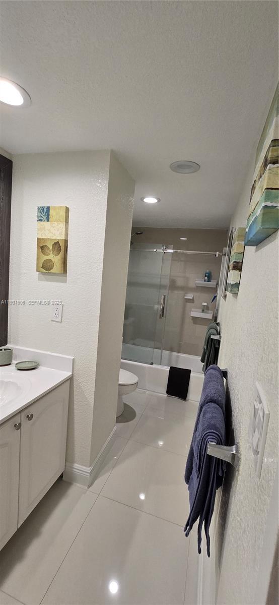 Building Photo - 4001 S Ocean Dr