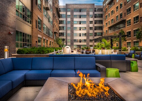 Building Photo - 8 Pershing Rd