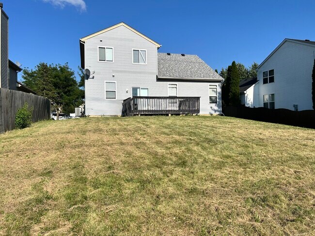 Building Photo - 820 Rebecca Ln