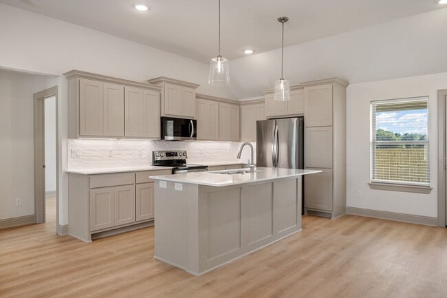 Building Photo - 3194 Dogwood Pk Blvd