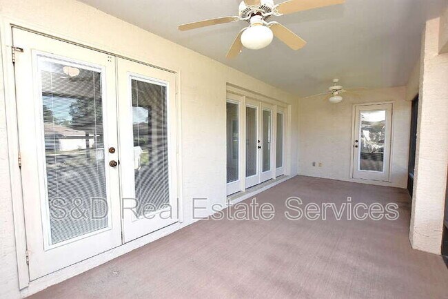 Building Photo - 2235 Silver Re Dr