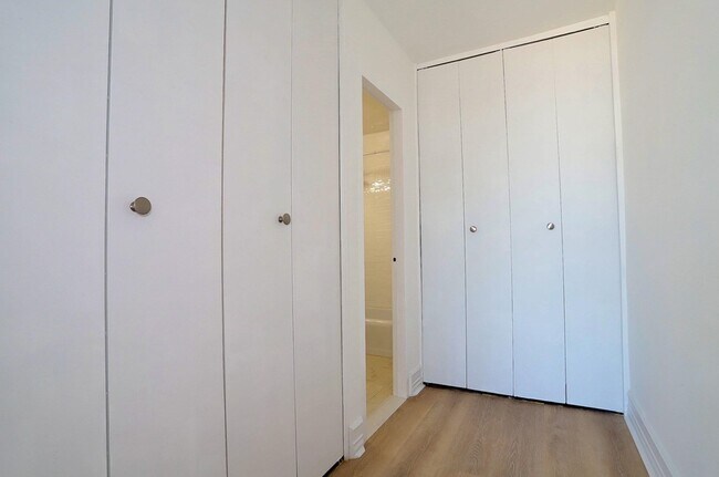 Building Photo - 6050 JFK Blvd E