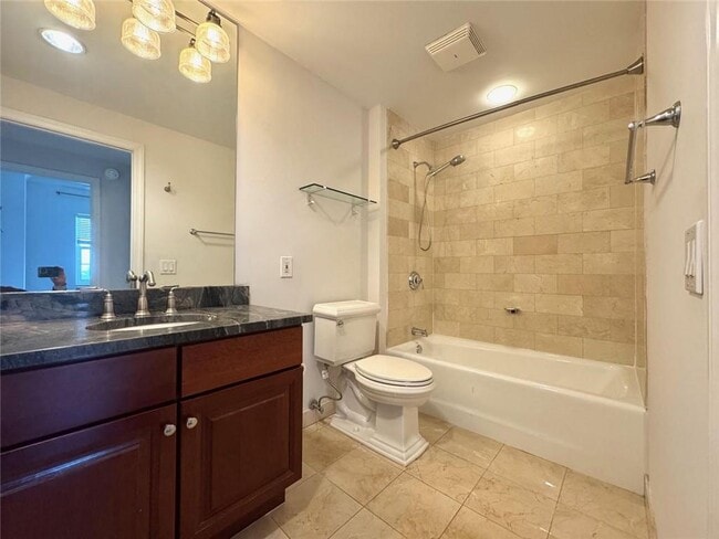 Building Photo - 195 14th St NE