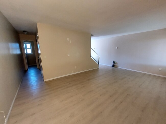 Building Photo - 1595 Mendocino Dr