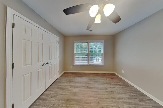Building Photo - 5404 Oxford Chase Way