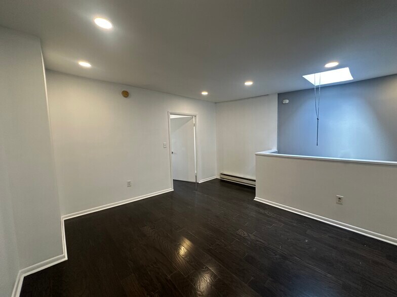 Building Photo - 751 S 22nd St