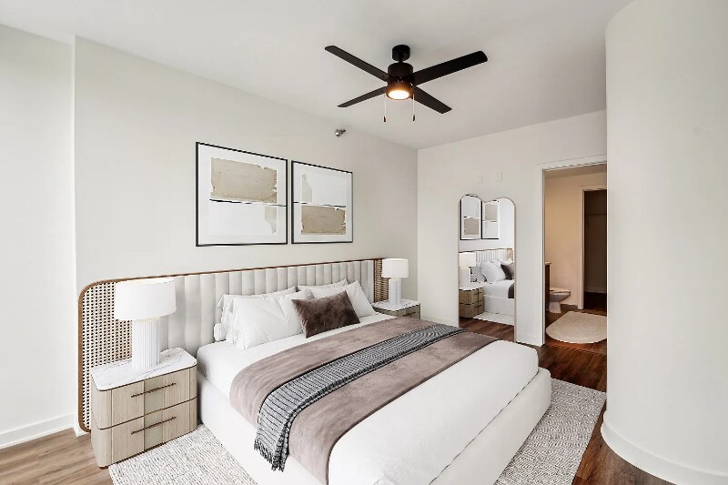 Building Photo - 183 W Kinzie St