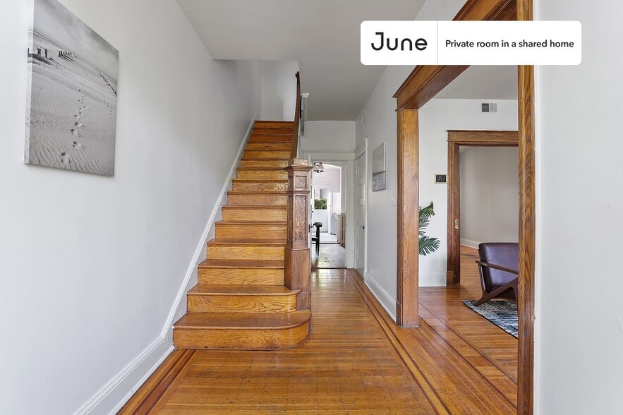 Building Photo - Room in Shared 4 bed/2 bath home