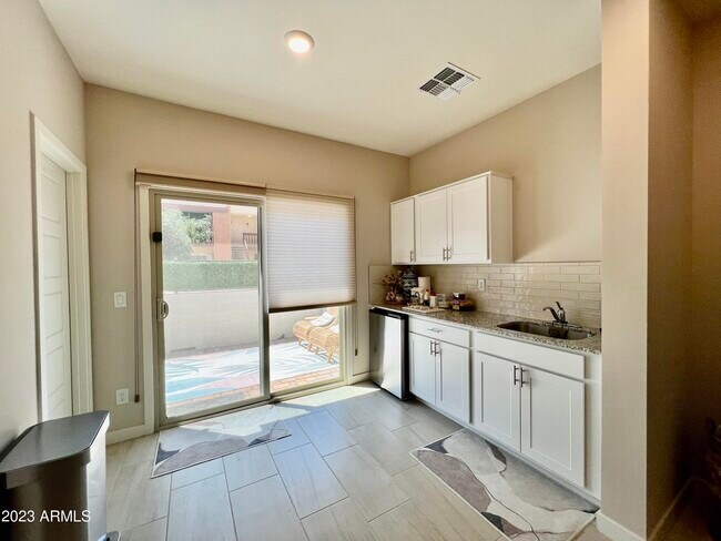 Building Photo - 2145 W Harmont Dr